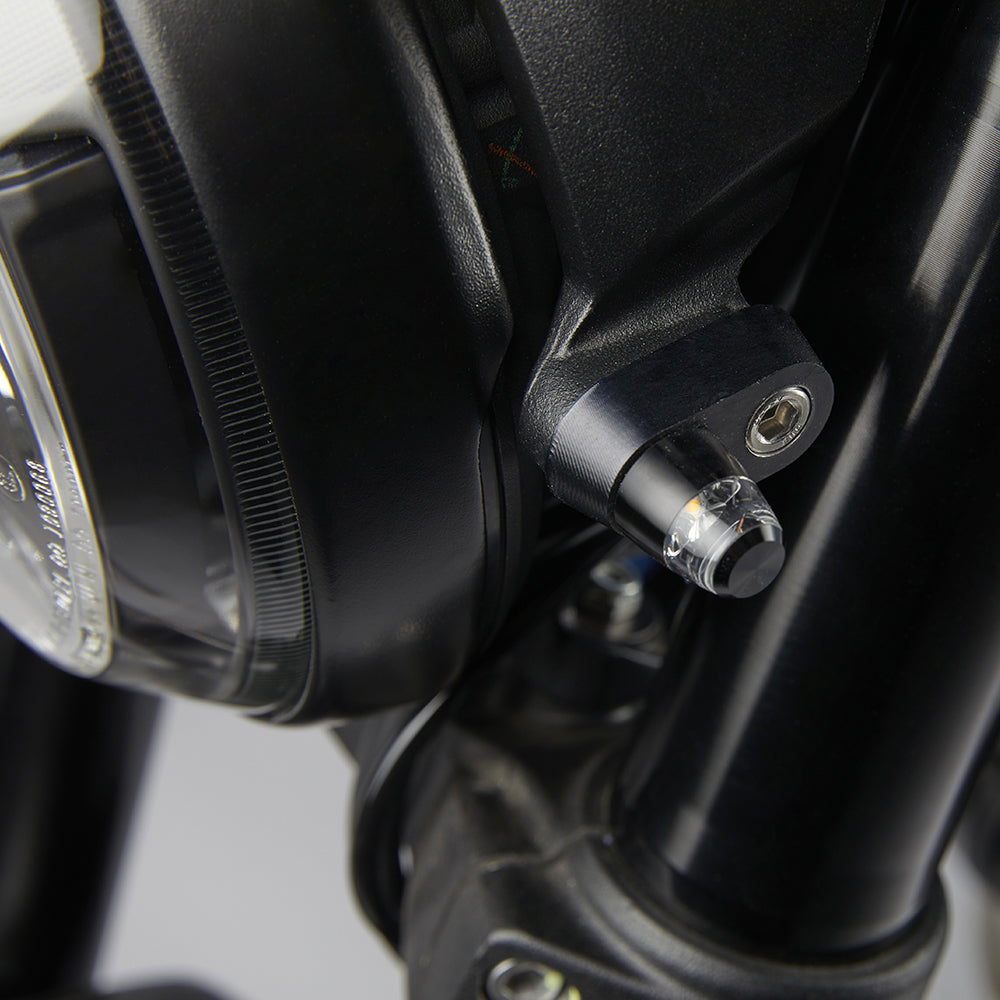 BW Front Turn signals & Brackets Bundle Ducati Scrambler 800 / 1100